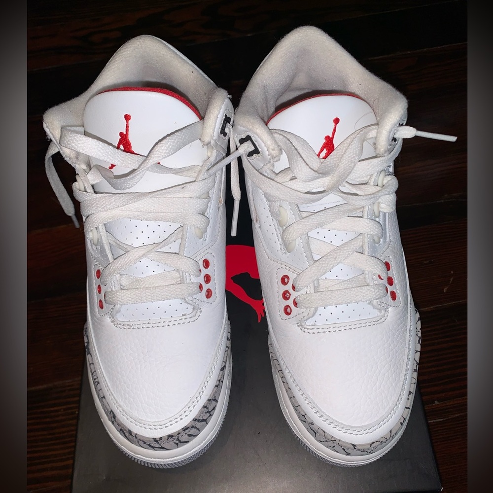 SNEAKERS - RETRO AIR JORDAN 3 WHITE CEMENT